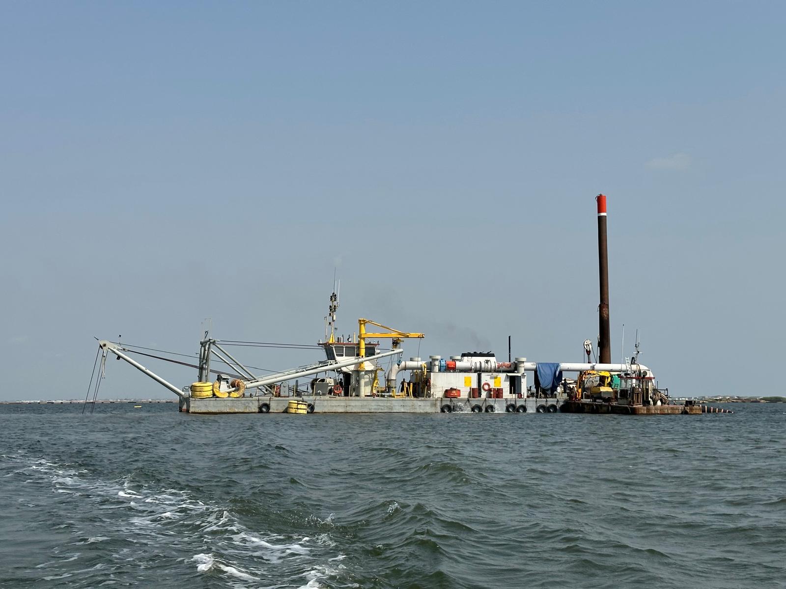 Industrial Reservoir Desilting